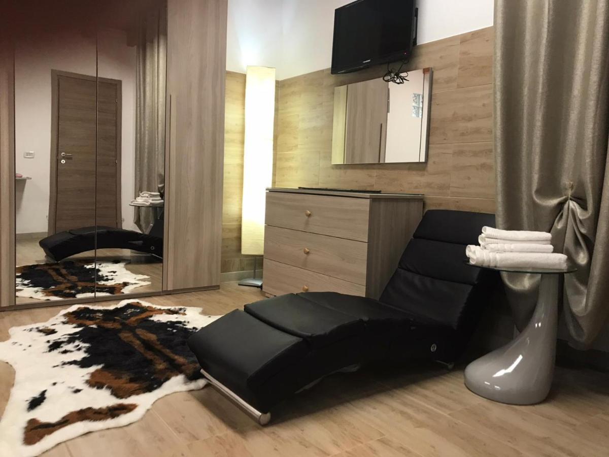 Affittacamere Vicino Al Porto Porto Torres Exterior photo
